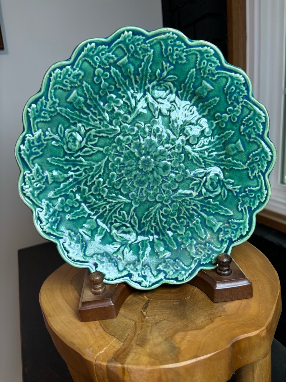 Antique Victorian-era green Majolica Thistles and Clover floral scalloped 1800’s